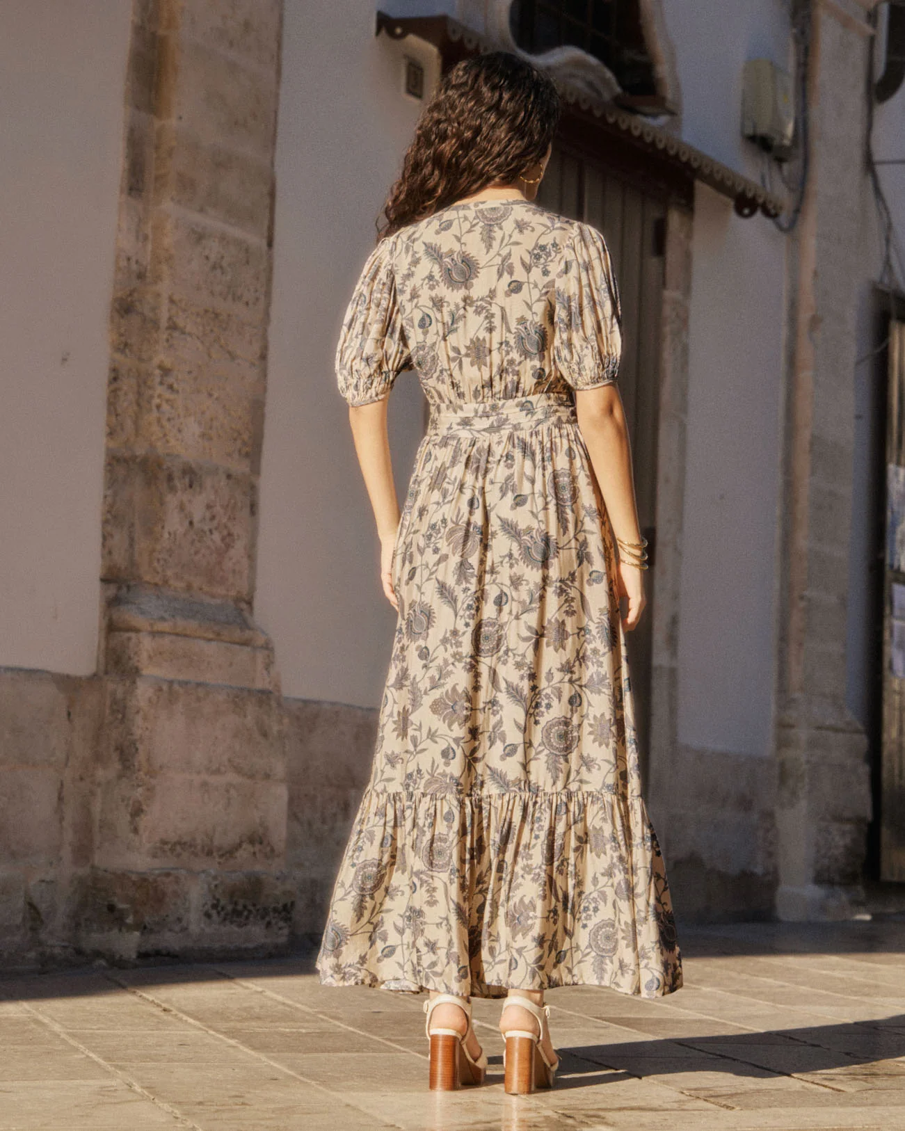 Robe Amita - Image 4